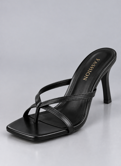 Sandália feminina Summer preta de salto fino 7 cm e bico quadrado